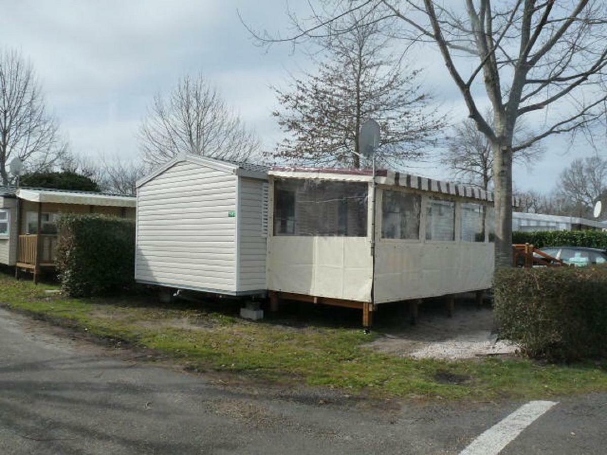 Mobile Home Ht De Gamme Climatise Dans Le Camping **** De La Reserve Gastes Eksteriør billede