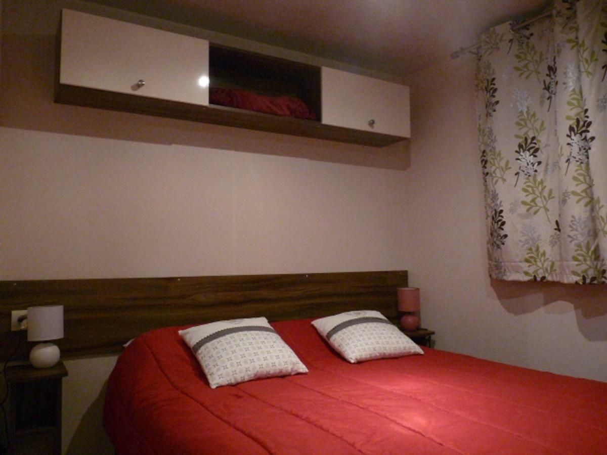 Mobile Home Ht De Gamme Climatise Dans Le Camping **** De La Reserve Gastes Eksteriør billede